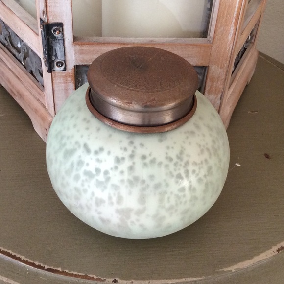 CAPRI BLUE Mercury Glass HIBISCUS TEAKWOOD Candle - Picture 13 of 13